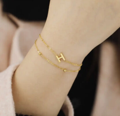 bracelet avec lettre initiale