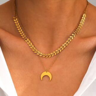 collier pendentif corne lune acier inoxydable