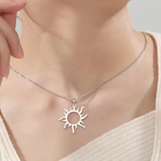 collier soleil acier inoxydable argente