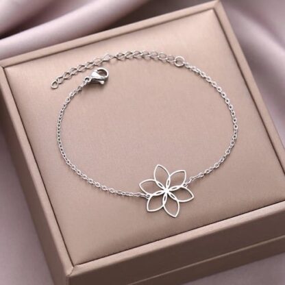 bracelet fleur acier argente