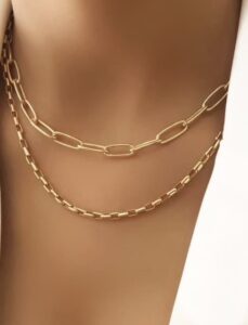 collier grosse maille tendance 2023