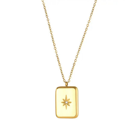 collier medaille rectangle