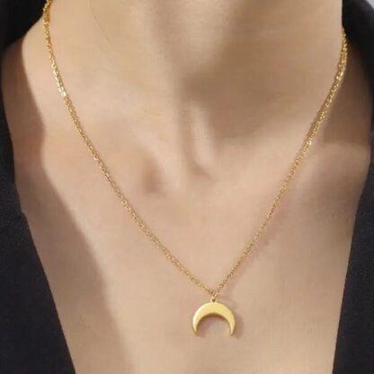 collier croissant de lune